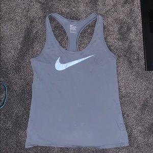 Nike tank